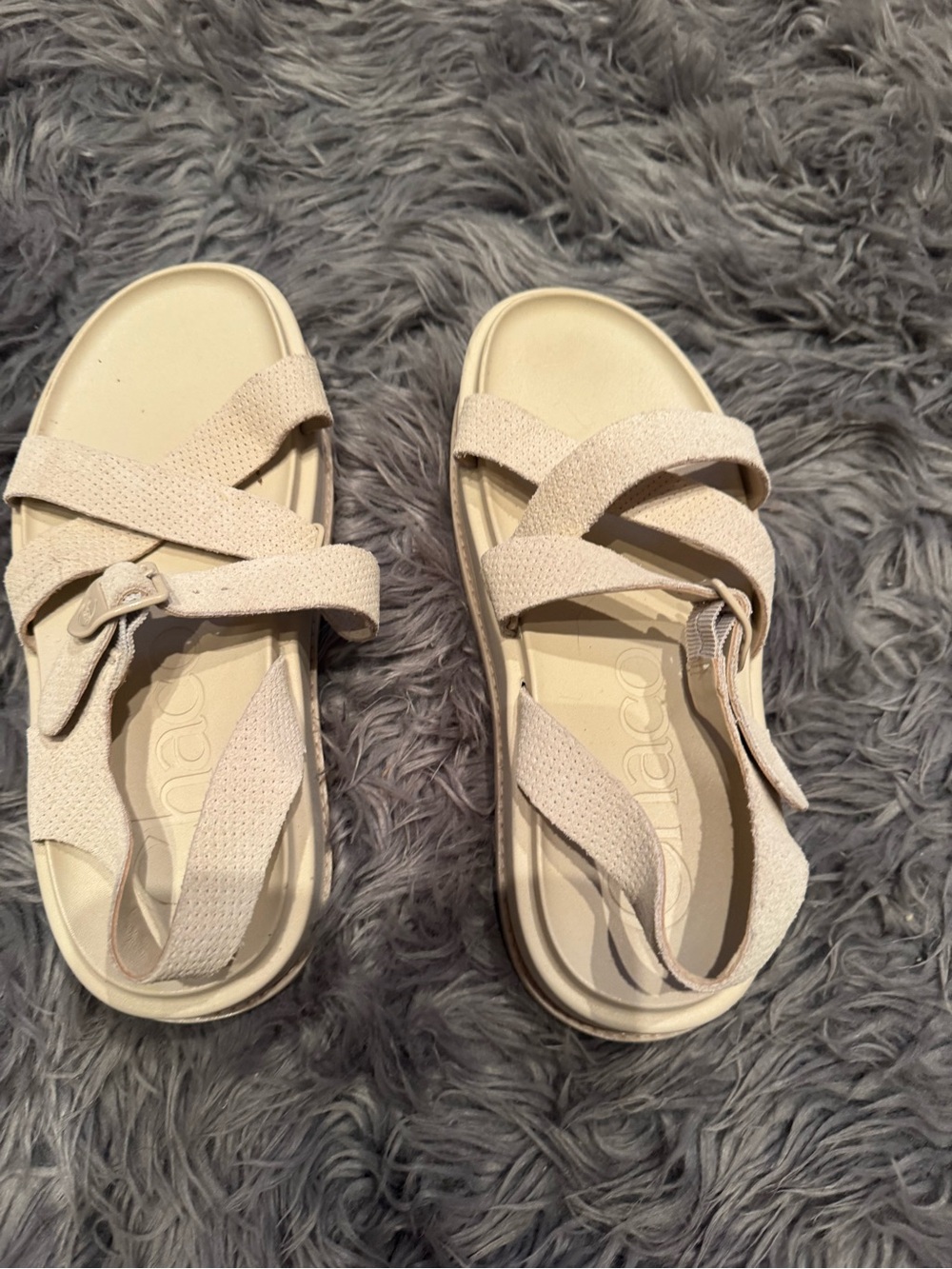 Chaco Women's Townes Suede Midform Cream Sandal